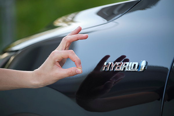 How Much Money Can You Save by Driving a Hybrid or Plug-In Hybrid?